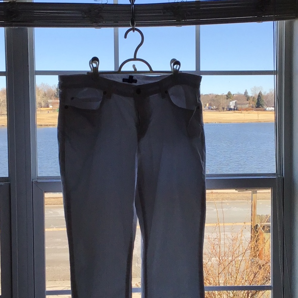 Eileen Fisher white jeans